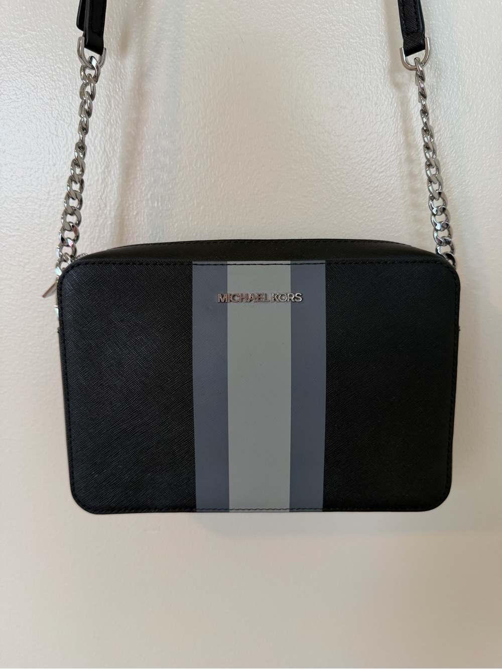 MICHAEL KORS Jet Set Crossbody Bag Black Grey Stripe with Silver Strap